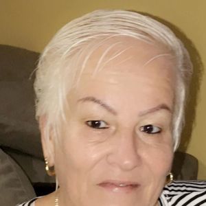 Meet your Posher, Monica